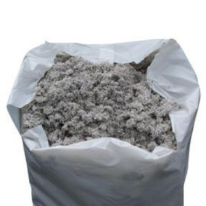 Un sac d'ouate de cellulose en vrac