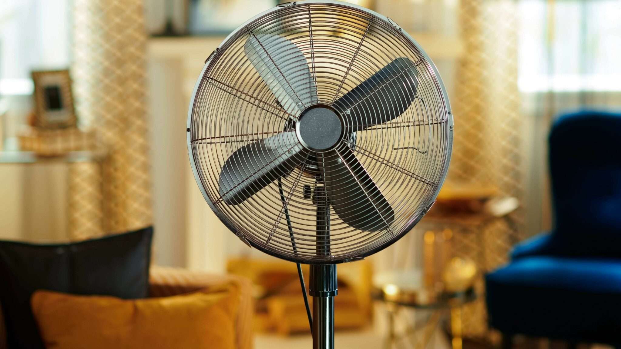 Comment Rafraîchir une Pièce Rapidement avec un Ventilateur Maison — free download
